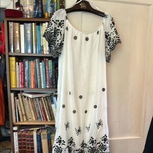 White and Black Puff Sleeve Sundress for Wedding Guest